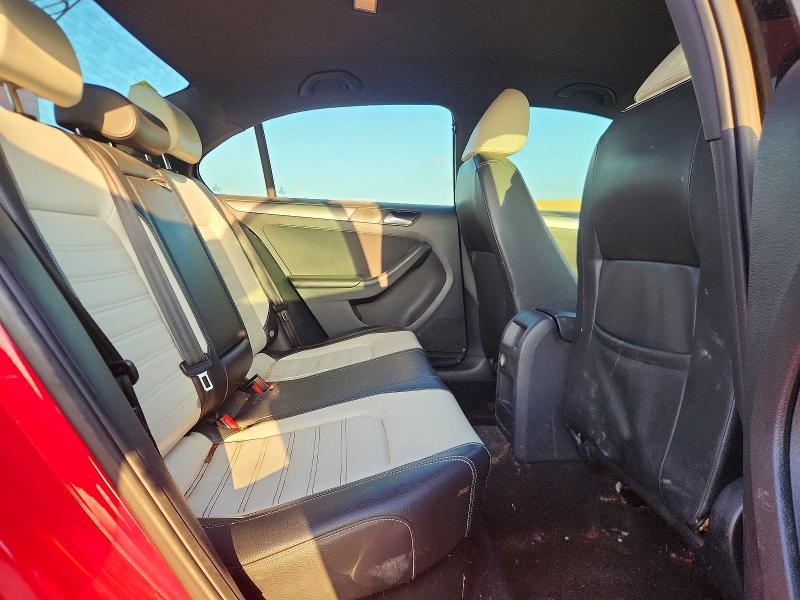 64289916 :رقم المزاد ، 3VWD17AJ9GM324907 vin ، 2016 Volkswagen Jetta مزاد بيع