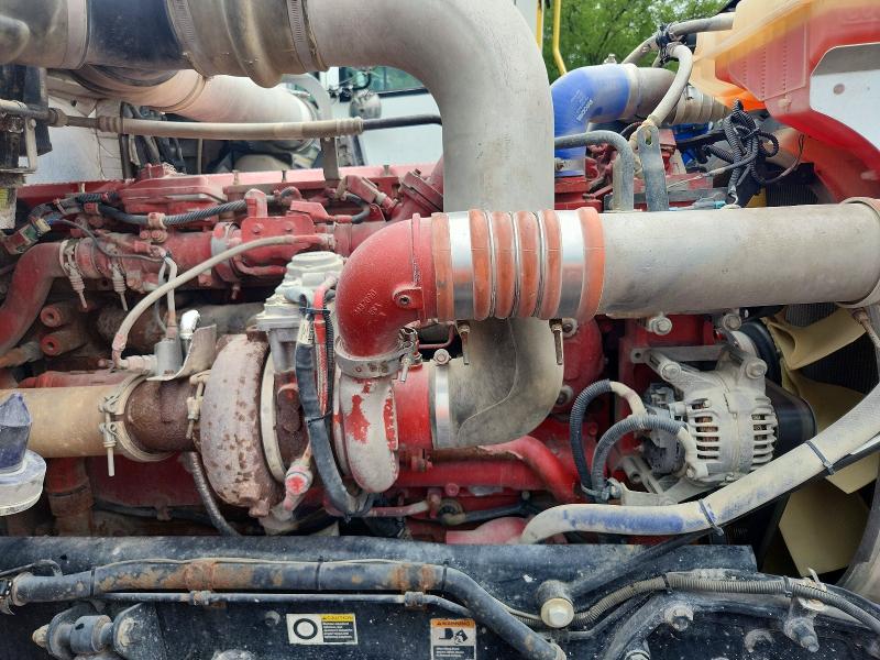 63924176 :رقم المزاد ، 1XKDD49X2FJ458370 vin ، 2015 Kenworth Construction مزاد بيع