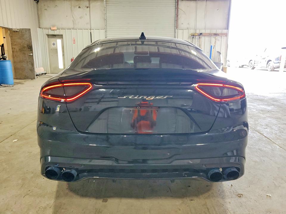 64014616 :رقم المزاد ، KNAE55LC1J6040285 vin ، 2018 Kia Stinger مزاد بيع