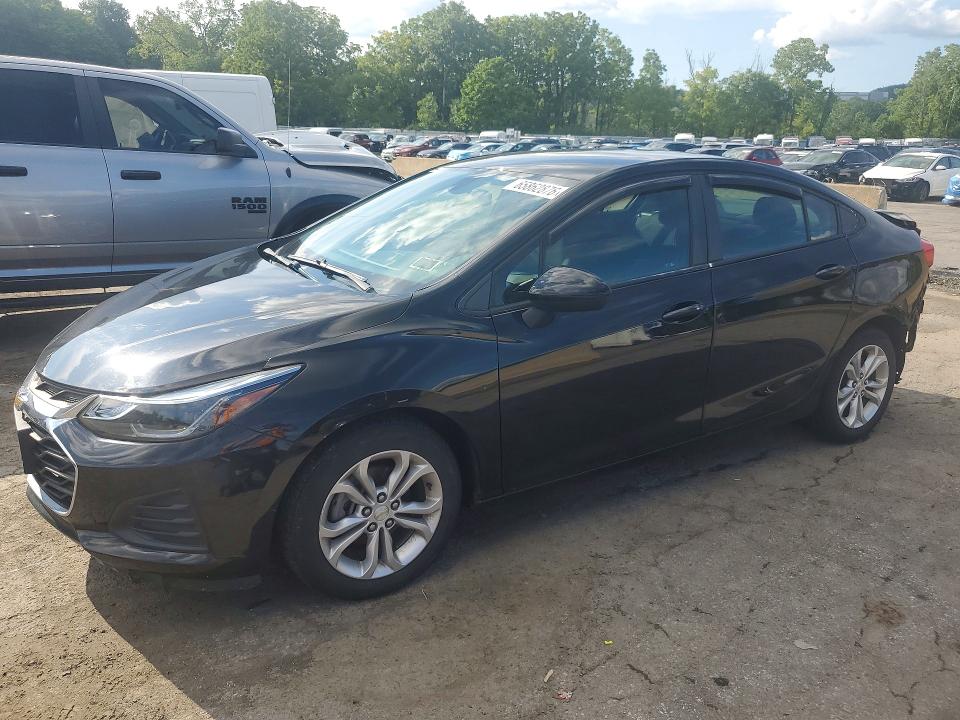 65862876 :رقم المزاد ، 1G1BE5SM8K7111163 vin ، 2019 Chevrolet Cruze مزاد بيع