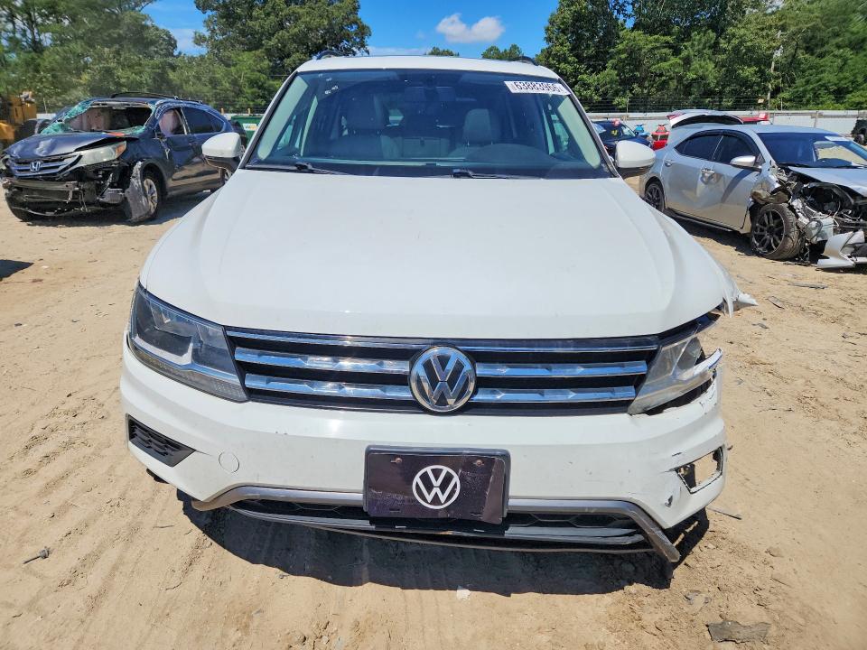 63883966 :رقم المزاد ، 3VV2B7AX5KM145513 vin ، 2019 Volkswagen Tiguan مزاد بيع