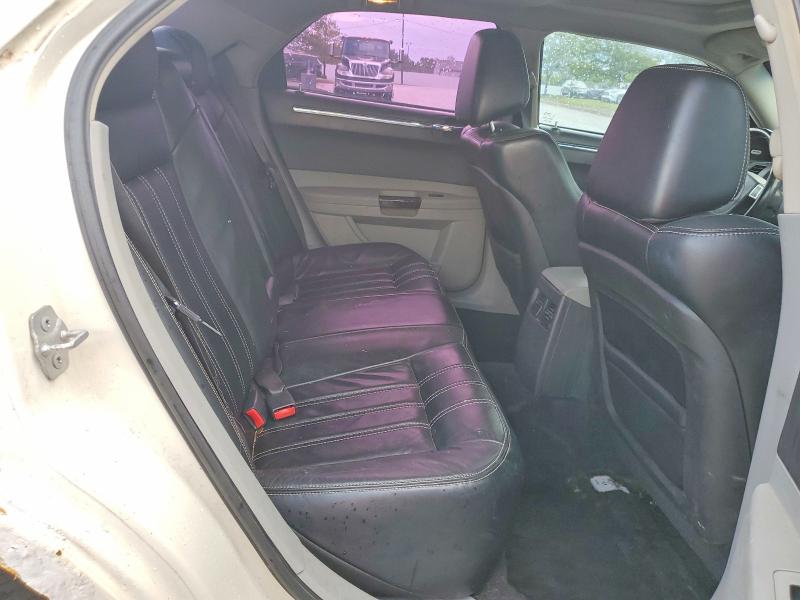 64989566 :رقم المزاد ، 2C3KA63H37H811327 vin ، 2007 Chrysler 300c مزاد بيع