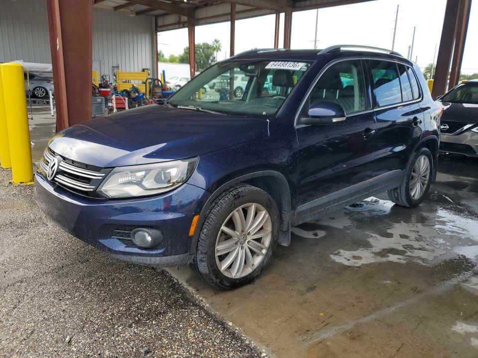 64488136 :رقم المزاد ، WVGAV7AX4GW506606 vin ، 2016 Volkswagen Tiguan مزاد بيع