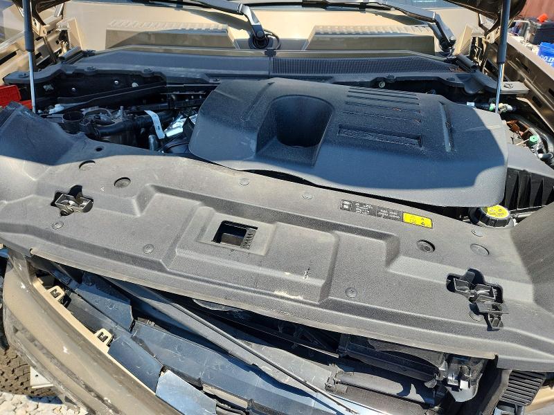 62821206 :رقم المزاد ، SALEJ7EU6S2474414 vin ، 2025 Land Rover Defender مزاد بيع