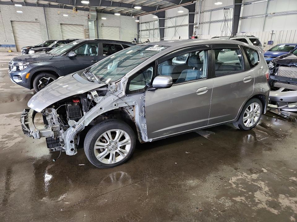 Продажа на аукционе авто 2010 Honda Fit, vin: JHMGE8H42AC003972, номер лота: 64006296