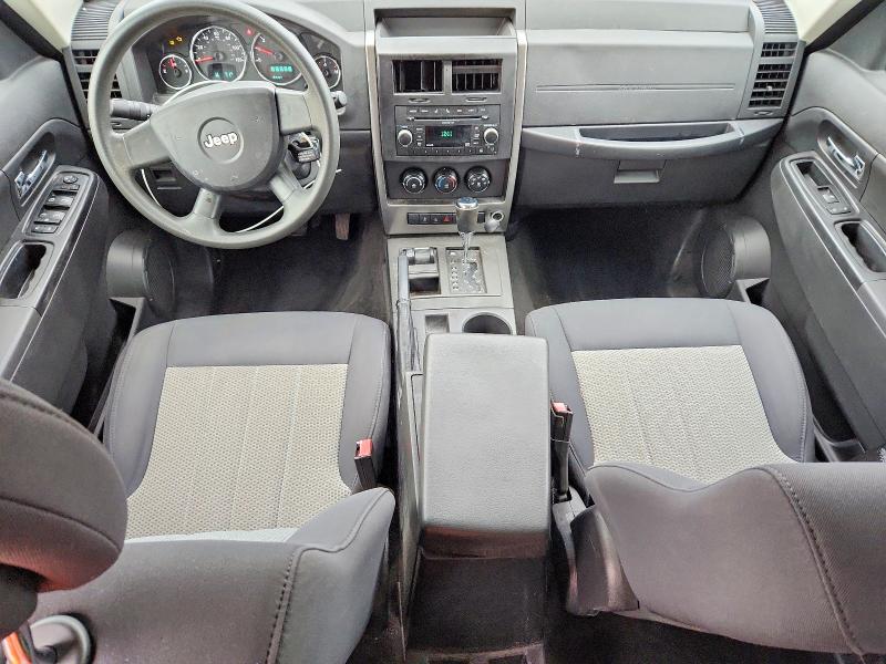 67239946 :رقم المزاد ، 1J4PN2GK3AW168825 vin ، 2010 Jeep Liberty مزاد بيع