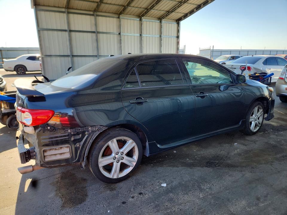 2013 Toyota Corolla მანქანა იყიდება აუქციონზე, vin: 5YFBU4EE0DP138805, აუქციონის ნომერი: 63552966