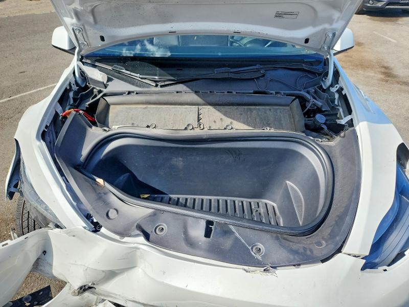 2024 Tesla Model Y მანქანა იყიდება აუქციონზე, vin: 7SAYGAEE5RF059930, აუქციონის ნომერი: 66775626