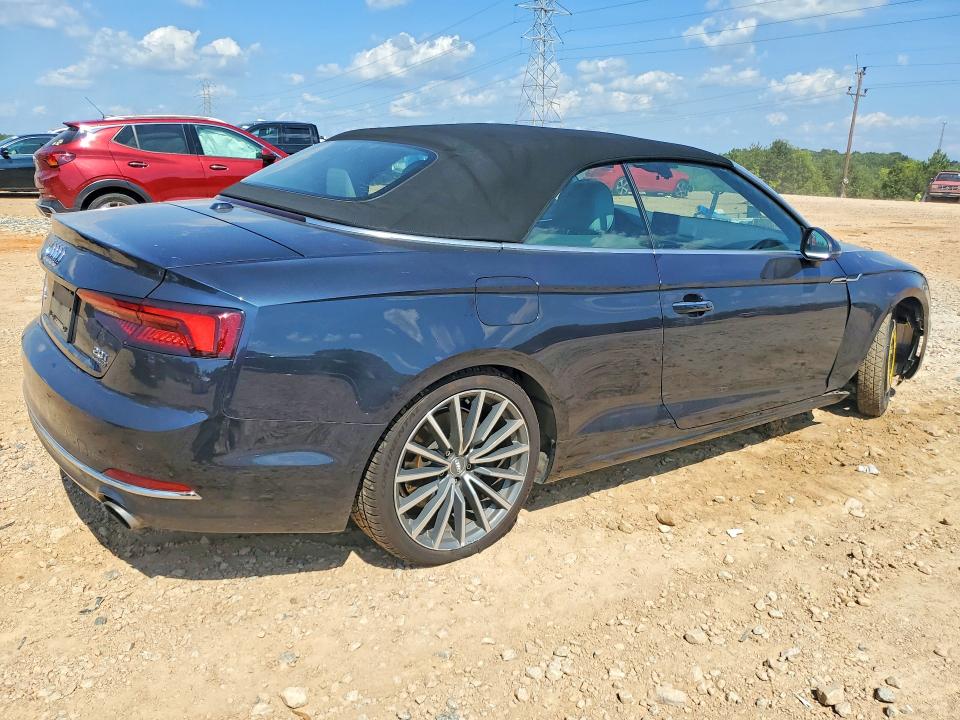 65525896 :رقم المزاد ، WAUYNGF58JN012124 vin ، 2018 Audi A5 مزاد بيع