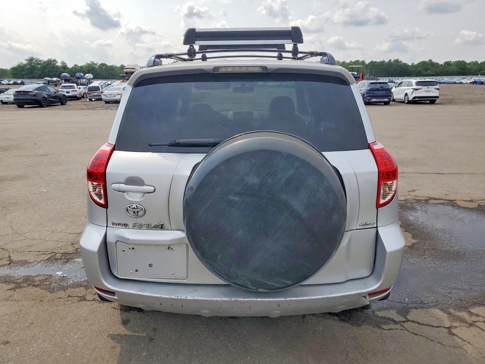 65261706 :رقم المزاد ، JTMBD33V576045366 vin ، 2007 Toyota Rav4 مزاد بيع