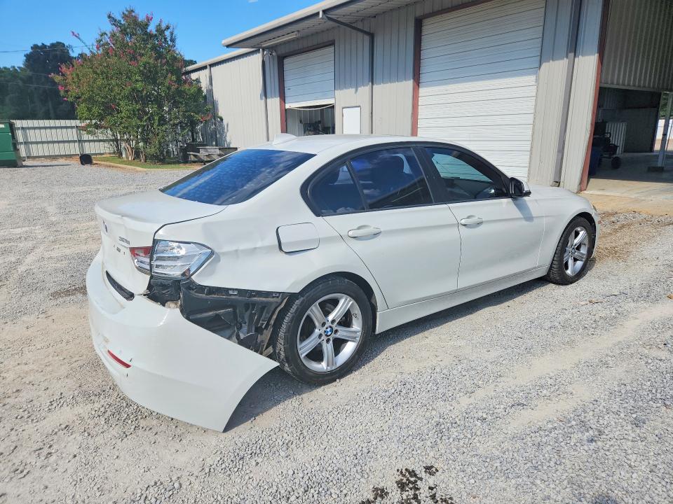 66735976 :رقم المزاد ، WBA3A5C53EF604898 vin ، 2014 Bmw 328 مزاد بيع
