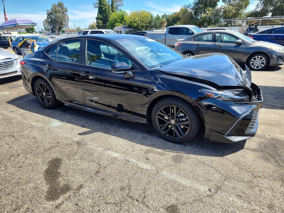 Продажа на аукционе авто 2025 Toyota Camry, vin: 4T1DAACK3SU115801, номер лота: 65472736
