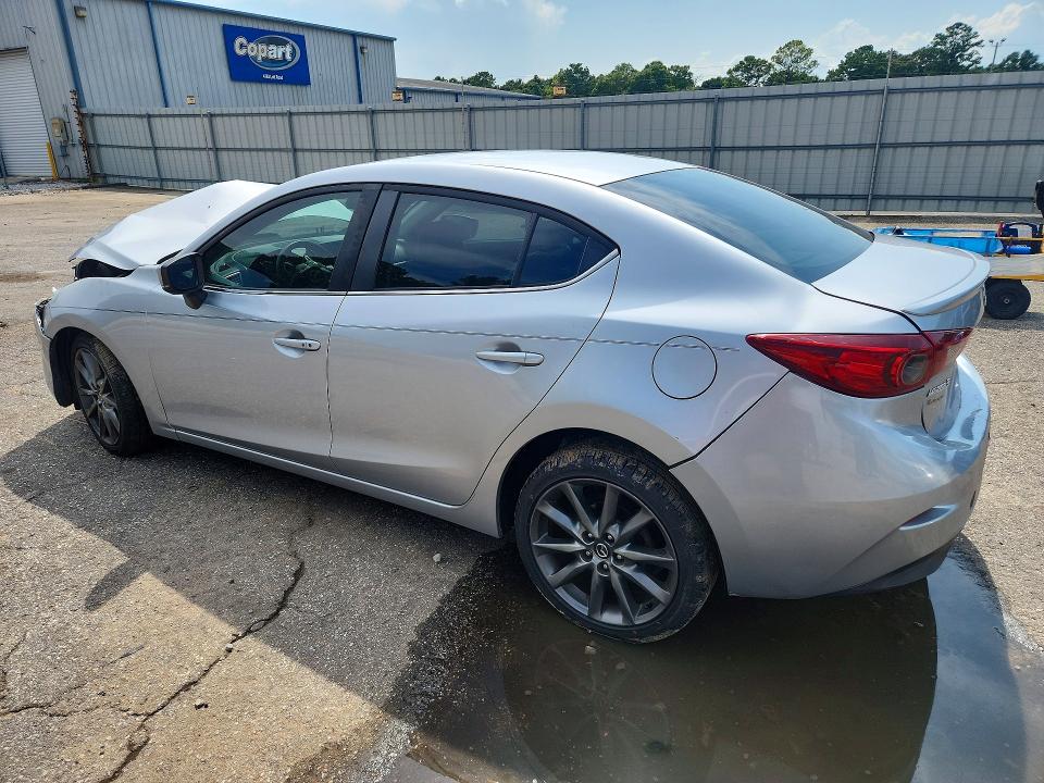 Продаж на аукціоні авто 2018 Mazda 3, vin: 3MZBN1V36JM201108, номер лоту: 64134156
