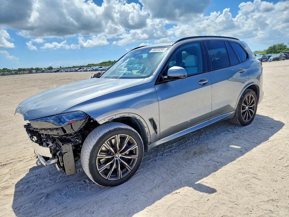 66638266 :رقم المزاد ، 5UX23EU05R9S10589 vin ، 2024 Bmw X5 مزاد بيع