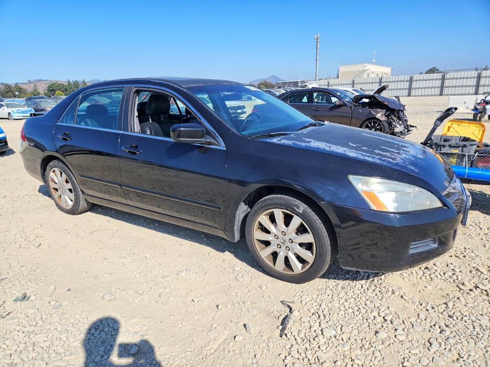 63873616 :رقم المزاد ، 1HGCM66537A037234 vin ، 2007 Honda Accord مزاد بيع