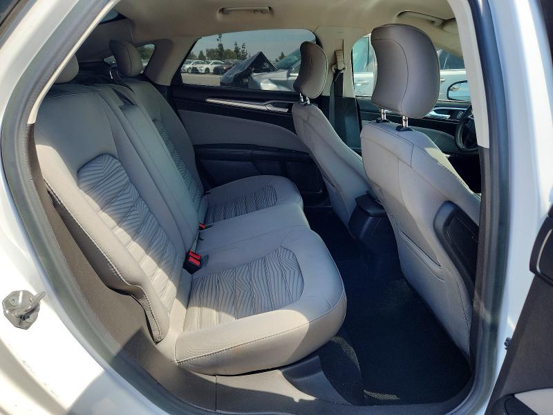 Продажа на аукционе авто 2016 Ford Fusion, vin: 3FA6P0G73GR126877, номер лота: 64084376