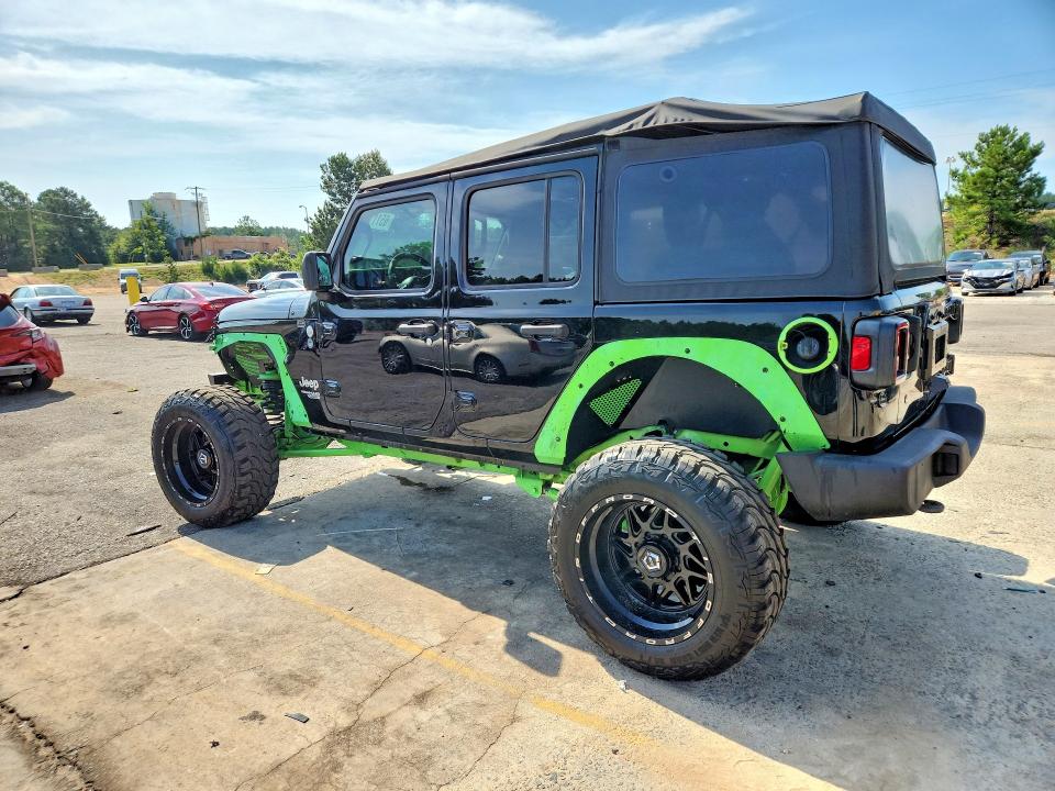 Продаж на аукціоні авто 2018 Jeep Wrangler Unlimited, vin: 1C4HJXDN9JW329440, номер лоту: 65111906