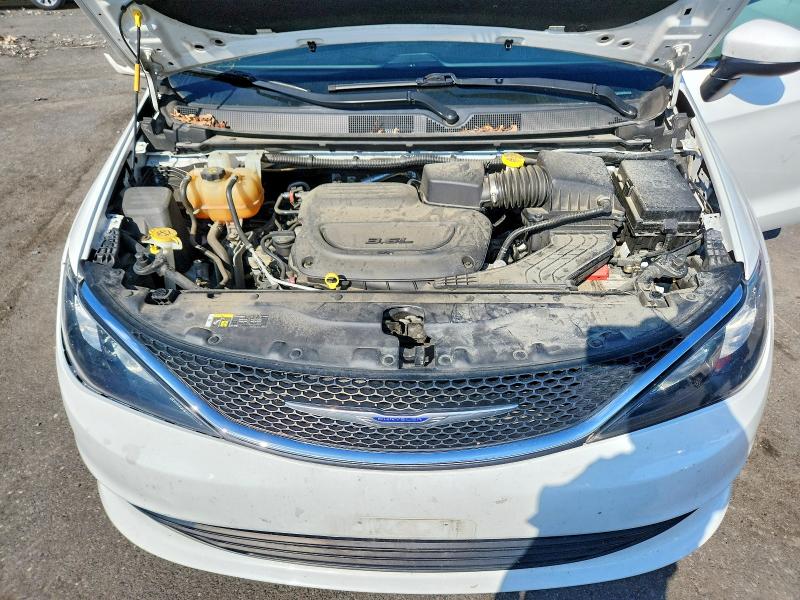 63292146 :رقم المزاد ، 2C4RC1DG8LR156972 vin ، 2020 Chrysler Voyager مزاد بيع