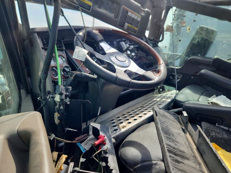 2014 Kenworth T660 მანქანა იყიდება აუქციონზე, vin: 1XKAD49X0EJ320215, აუქციონის ნომერი: 65144296