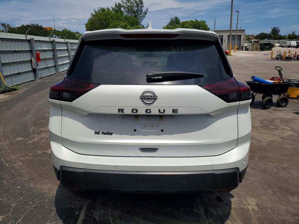 Продаж на аукціоні авто 2026 Nissan Rogue, vin: 5N1BT3BA8TC670966, номер лоту: 63880116