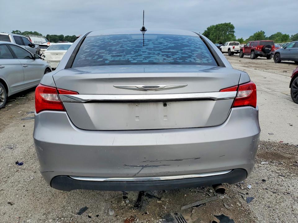Продаж на аукціоні авто 2013 Chrysler 200, vin: 1C3CCBBB0DN584802, номер лоту: 64062056