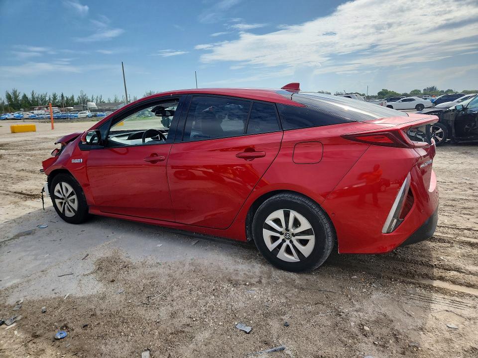Продаж на аукціоні авто 2018 Toyota Prius Prime, vin: JTDKARFP1J3070542, номер лоту: 63844946