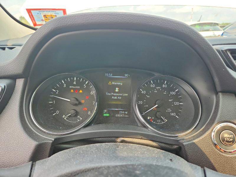 64766886 :رقم المزاد ، 5N1AT2MV9HC751598 vin ، 2017 Nissan Rogue مزاد بيع