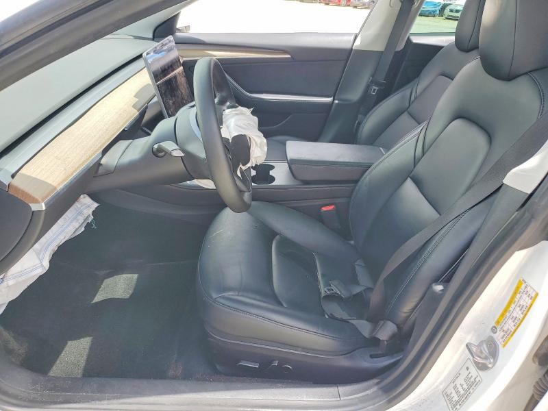 64302206 :رقم المزاد ، 5YJ3E1EA9MF027422 vin ، 2021 Tesla Model 3 مزاد بيع