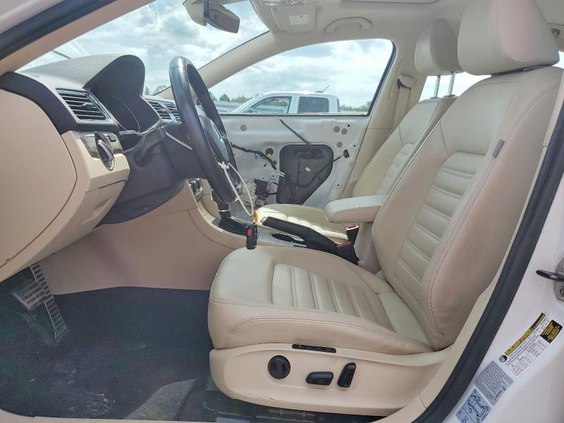 2018 Volkswagen Passat მანქანა იყიდება აუქციონზე, vin: 1VWCA7A33JC000261, აუქციონის ნომერი: 63123596