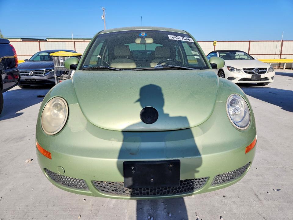 2009 Volkswagen New Beetle მანქანა იყიდება აუქციონზე, vin: 3VWRW31C49M511038, აუქციონის ნომერი: 64957086