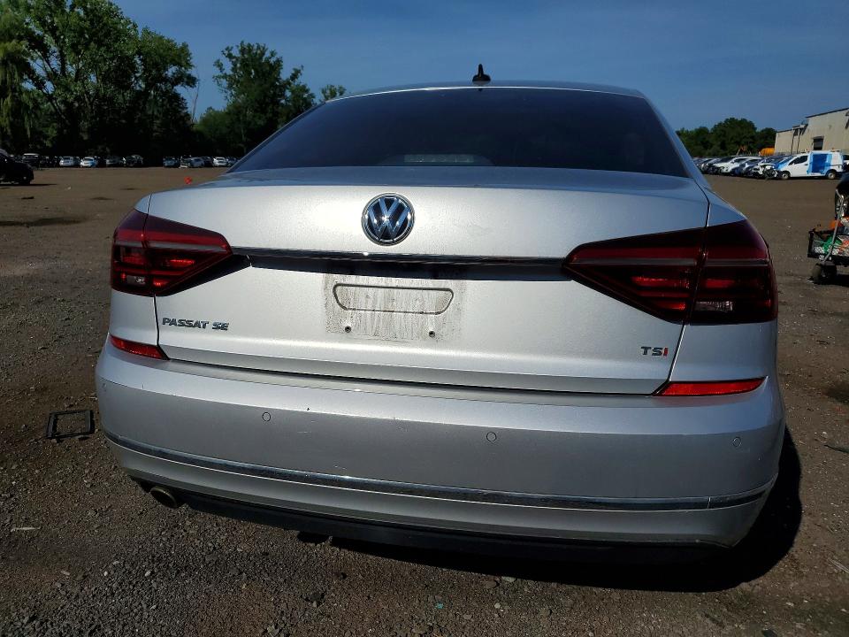 2017 Volkswagen Passat მანქანა იყიდება აუქციონზე, vin: 1VWGT7A34HC076142, აუქციონის ნომერი: 65536486