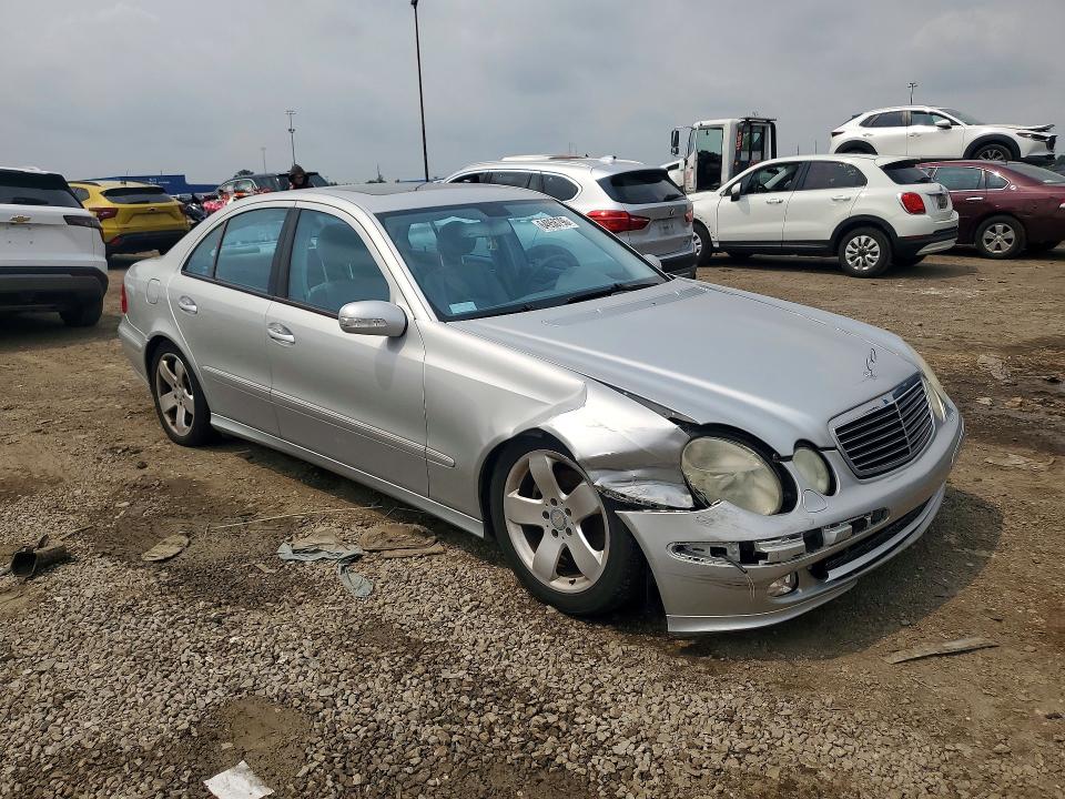 64958796 :رقم المزاد ، WDBUF65J84A436629 vin ، 2004 Mercedes-benz E مزاد بيع