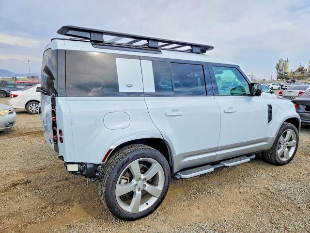 65834756 :رقم المزاد ، SALEPEEU8P2151069 vin ، 2023 Land Rover Defender مزاد بيع