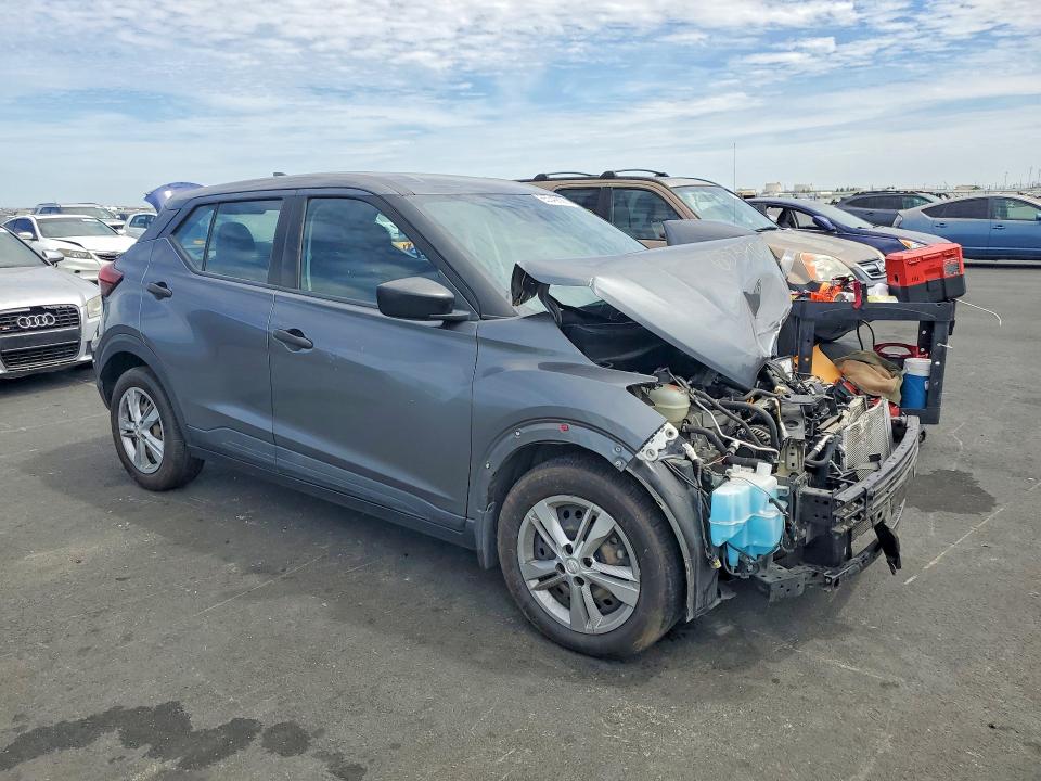 65340606 :رقم المزاد ، 3N1CP5BV6NL494344 vin ، 2022 Nissan Kicks مزاد بيع