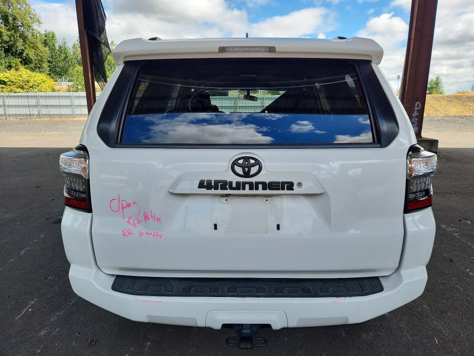 2019 Toyota 4runner მანქანა იყიდება აუქციონზე, vin: JTEBU5JR5K5677487, აუქციონის ნომერი: 64963376