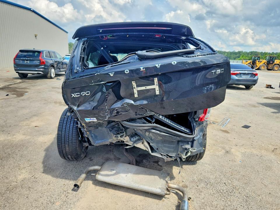 Продаж на аукціоні авто 2018 Volvo Xc90, vin: YV4102PK8J1358852, номер лоту: 63512116