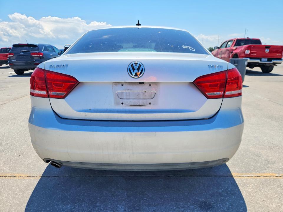 2014 Volkswagen Passat მანქანა იყიდება აუქციონზე, vin: 1VWBT7A38EC075047, აუქციონის ნომერი: 63457506
