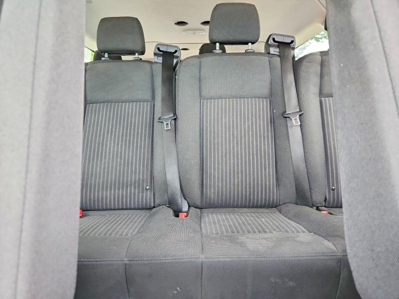 65208496 :رقم المزاد ، 1FBZX2YM0JKA21074 vin ، 2018 Ford Transit مزاد بيع