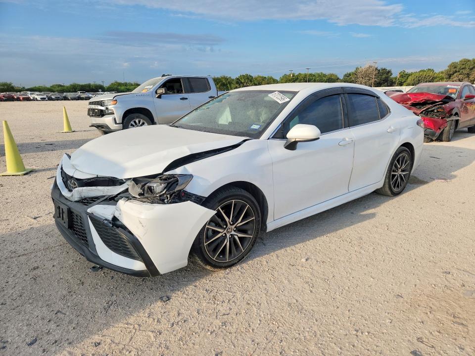 Aukcja sprzedaży 2021 Toyota Camry, vin: 4T1G11AK2MU495460, numer aukcji: 67012596