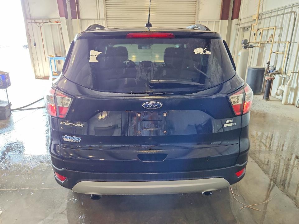 2018 Ford Escape მანქანა იყიდება აუქციონზე, vin: 1FMCU9GD8JUC61607, აუქციონის ნომერი: 63401916