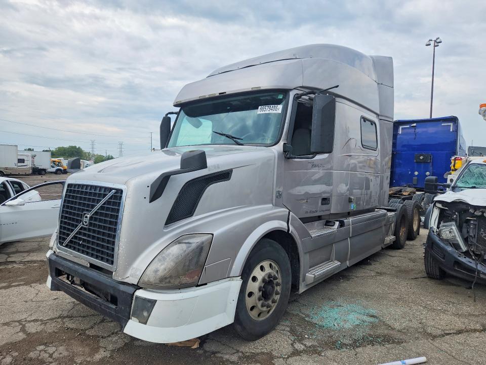 Продаж на аукціоні авто 2015 Volvo Vn, vin: 4V4NC9EHXFN180314, номер лоту: 66579486