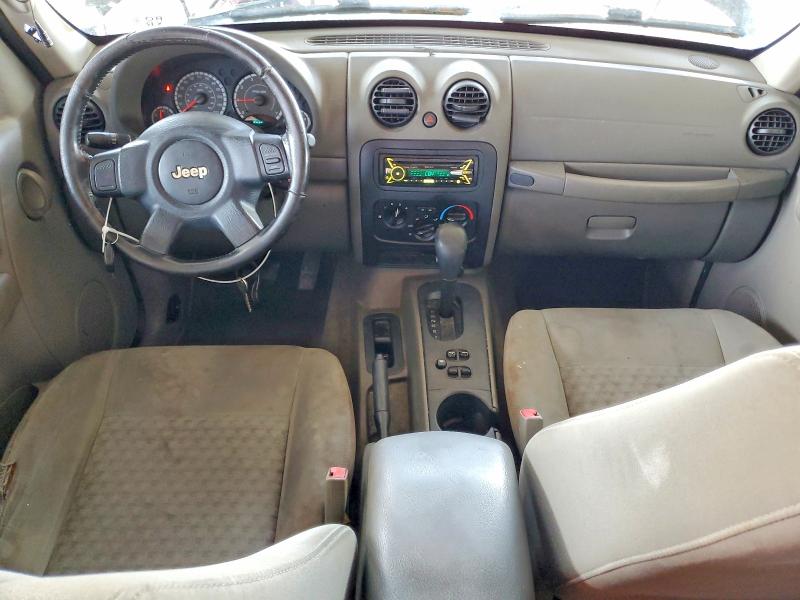 2005 Jeep Liberty მანქანა იყიდება აუქციონზე, vin: 1J4GK48K35W710790, აუქციონის ნომერი: 63760346