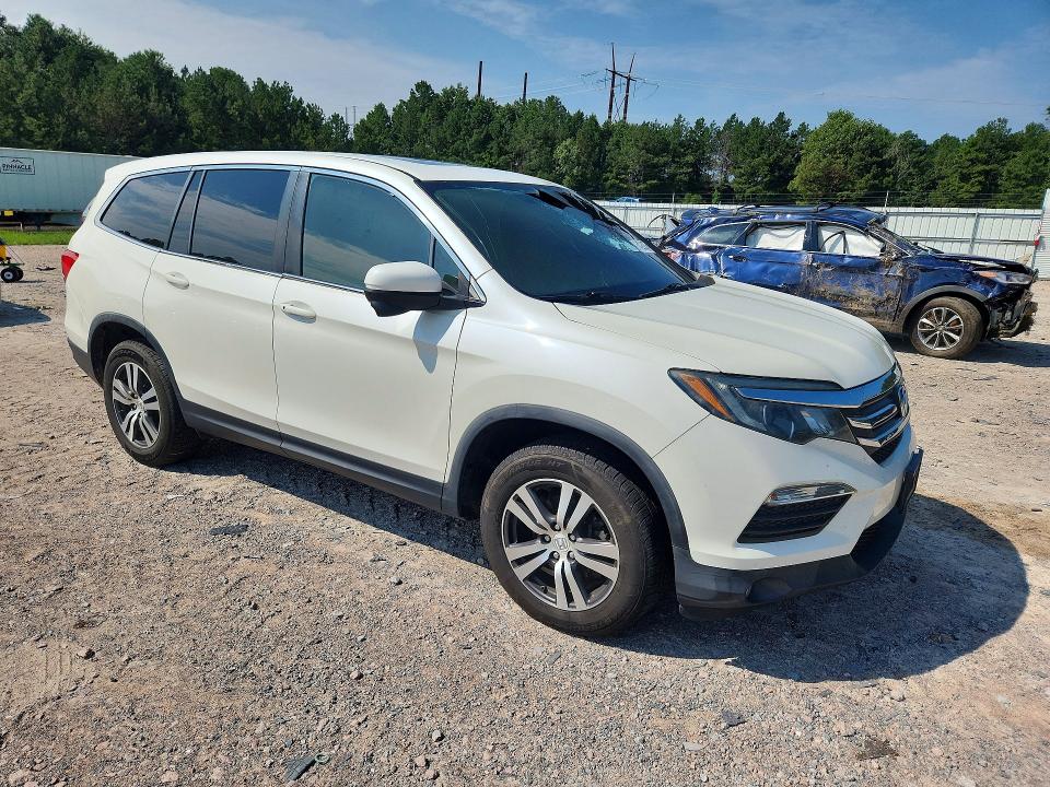 Продажа на аукционе авто 2017 Honda Pilot, vin: 5FNYF6H50HB035610, номер лота: 64288376