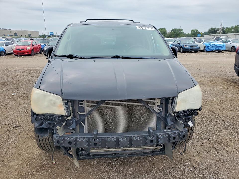 66431776 :رقم المزاد ، 2A4RR8DG4BR633980 vin ، 2011 Chrysler Town & Country مزاد بيع