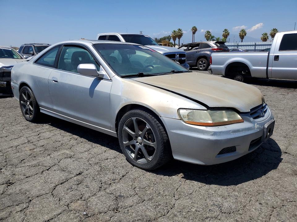 Продажа на аукционе авто 2002 Honda Accord, vin: 1HGCG22502A004576, номер лота: 64699496