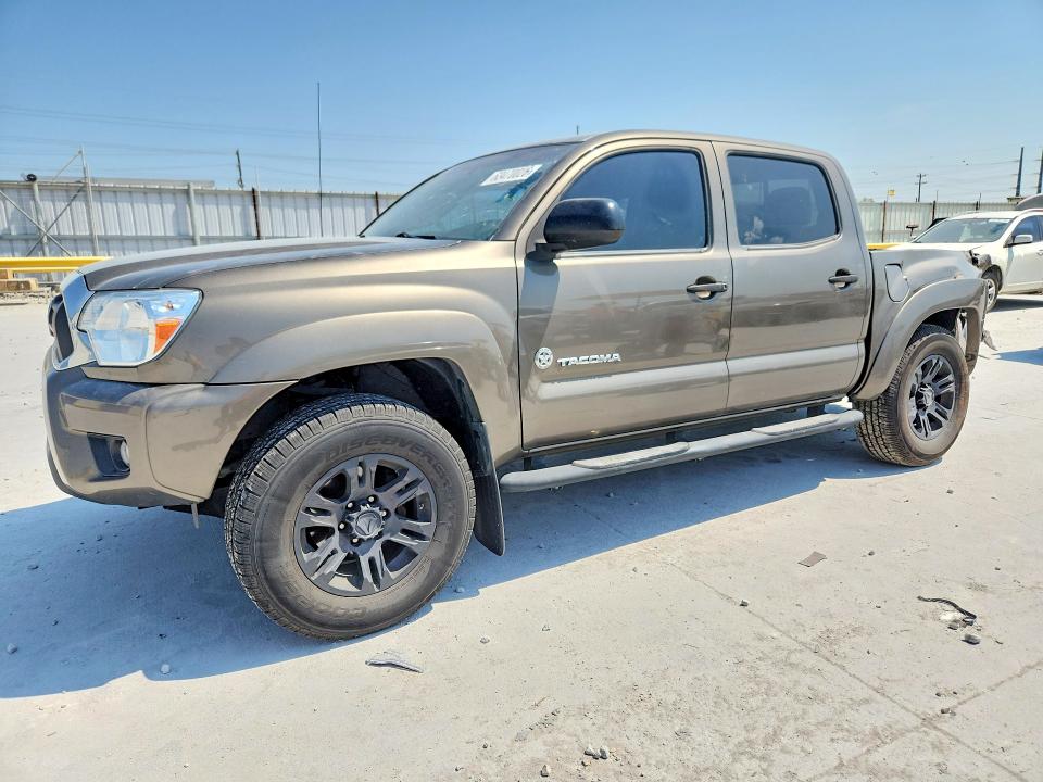 63470026 :رقم المزاد ، 5TFJU4GN3FX076121 vin ، 2015 Toyota Tacoma مزاد بيع