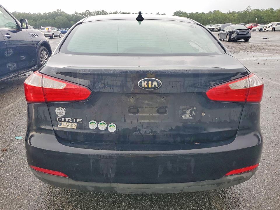 66609696 :رقم المزاد ، KNAFK4A67F5378114 vin ، 2015 Kia Forte مزاد بيع