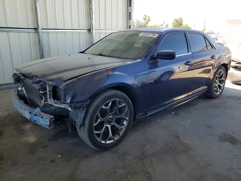 63693786 :رقم المزاد ، 2C3CCABT5FH859773 vin ، 2015 Chrysler 300 مزاد بيع