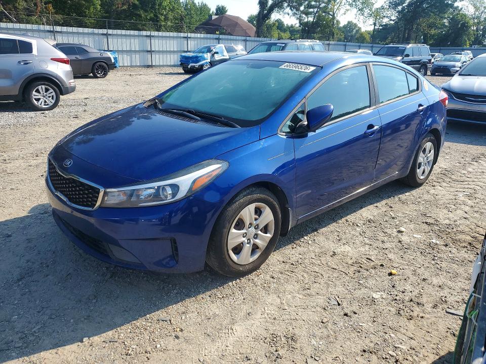 2017 Kia Forte მანქანა იყიდება აუქციონზე, vin: 3KPFK4A76HE156568, აუქციონის ნომერი: 66596526