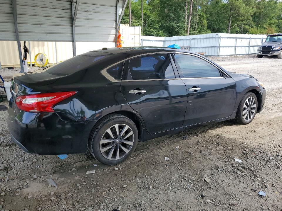 Продажа на аукционе авто 2017 Nissan Altima, vin: 1N4AL3AP0HC184204, номер лота: 64296676